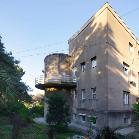 Tinel Διαμέρισμα *