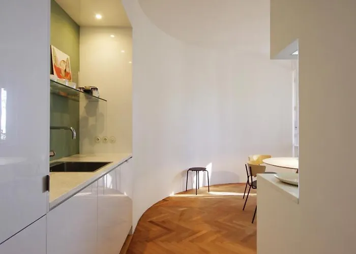 Tinel Apartman